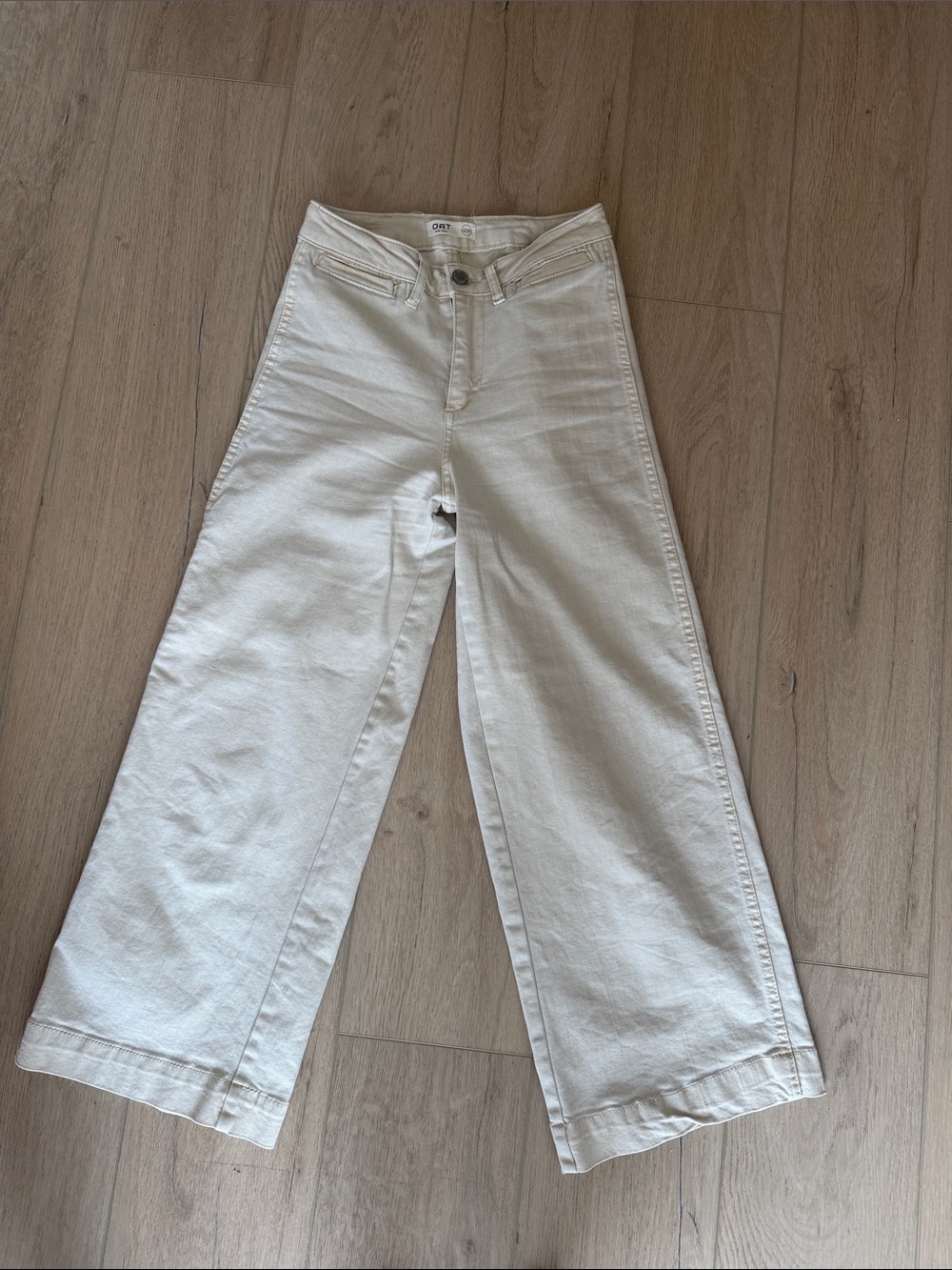 Oat New York Off-White High-Rise Jeans